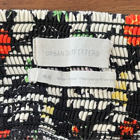 Urban Outfitters Floral Babydoll Top - Picture 3 of 7